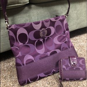 Coach ~ crossbody purse